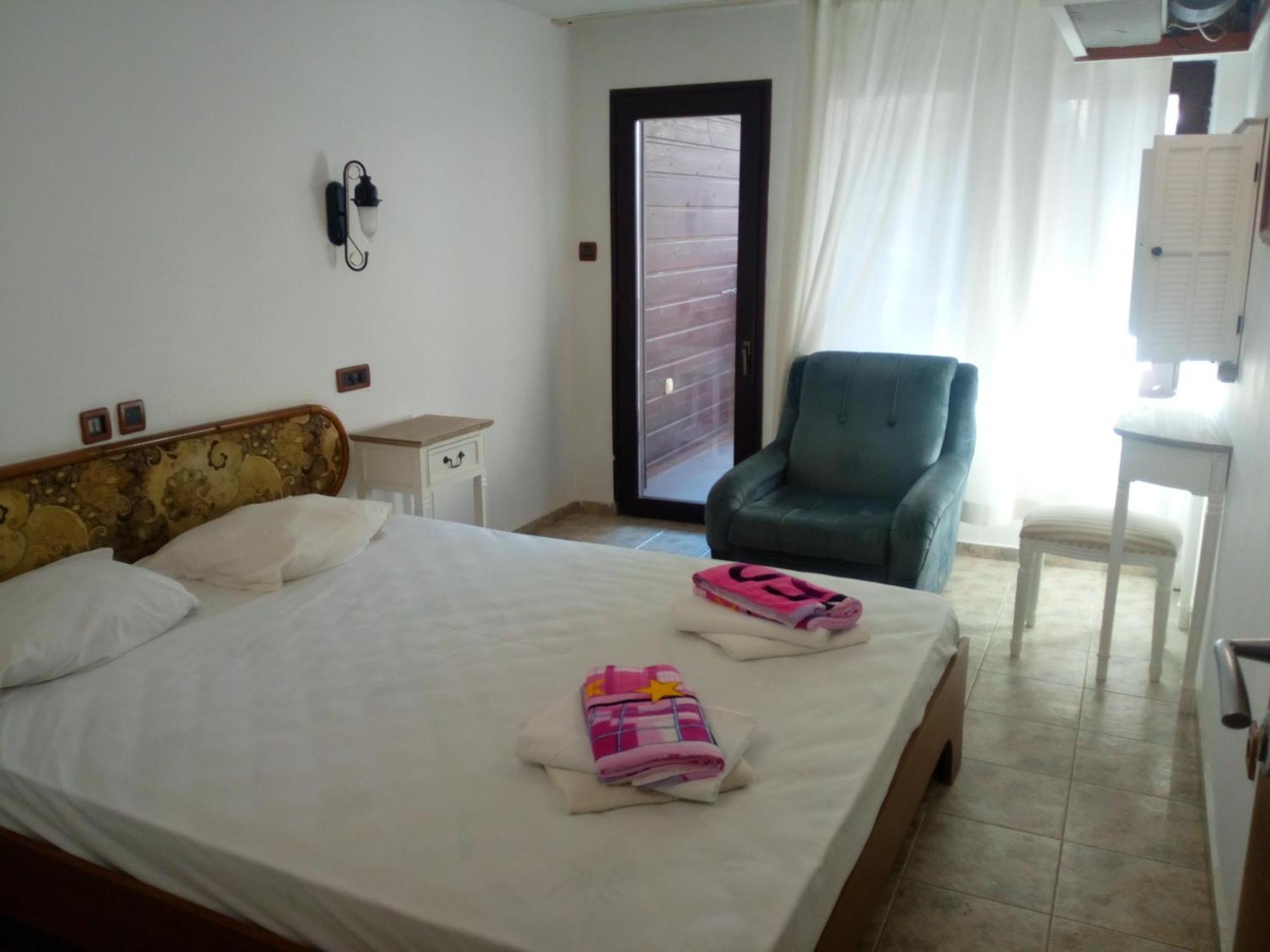 Rony Hotel Nessebar Exterior foto